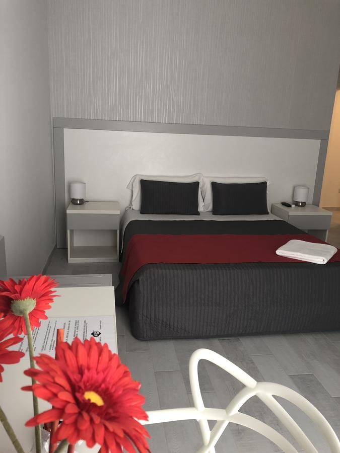 Chiaia Guest House Napoli Exterior foto