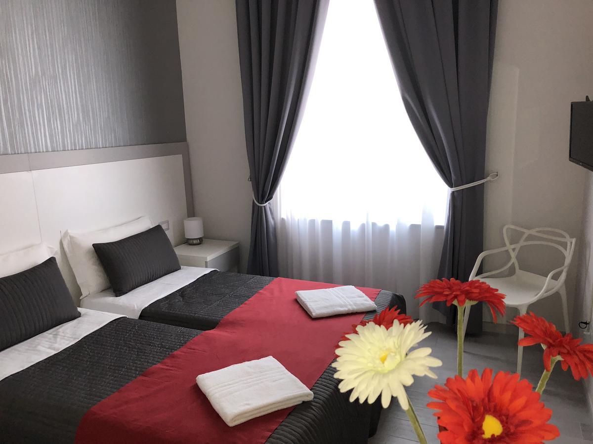 Chiaia Guest House Napoli Exterior foto