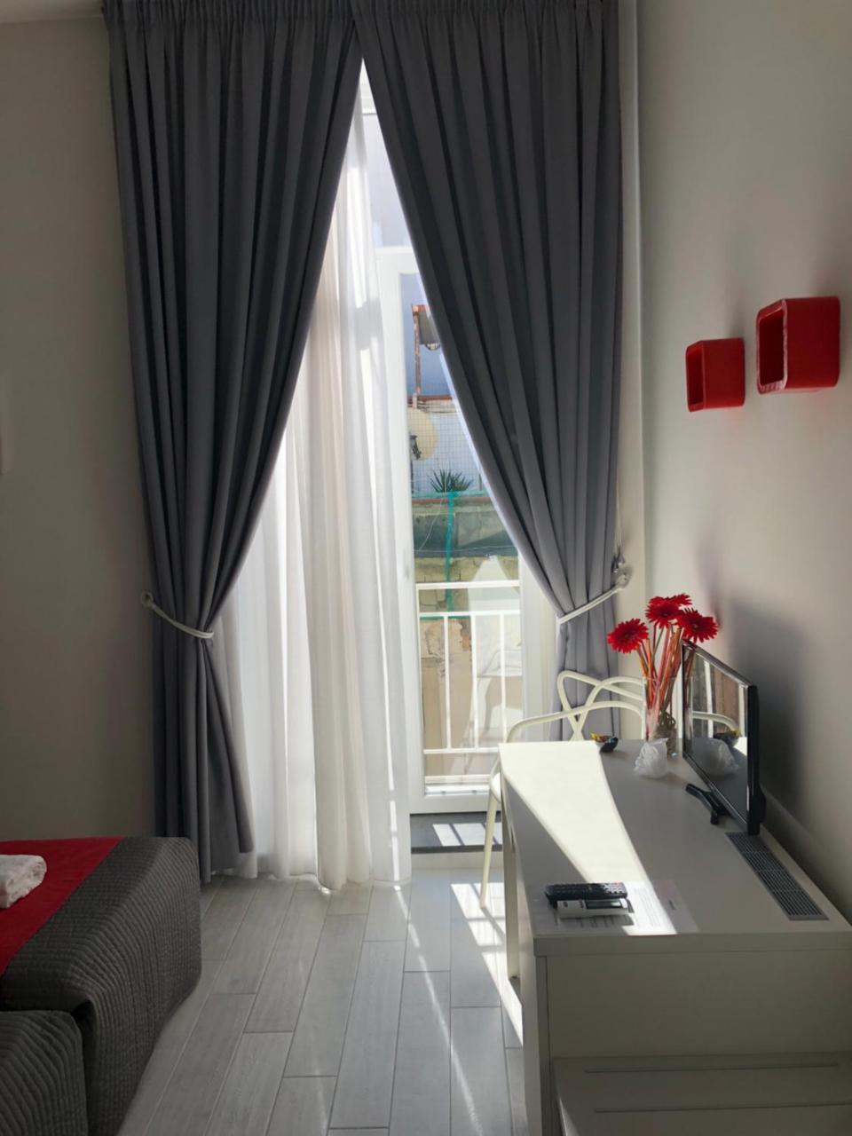 Chiaia Guest House Napoli Exterior foto
